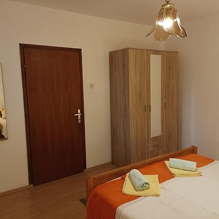 Apartment Dunja Senj  Ngoại thất bức ảnh