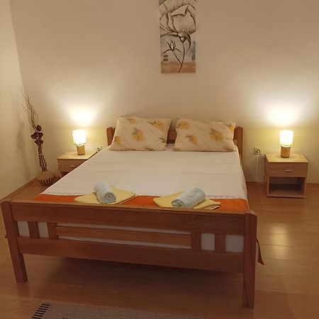 Apartment Dunja Senj  Ngoại thất bức ảnh
